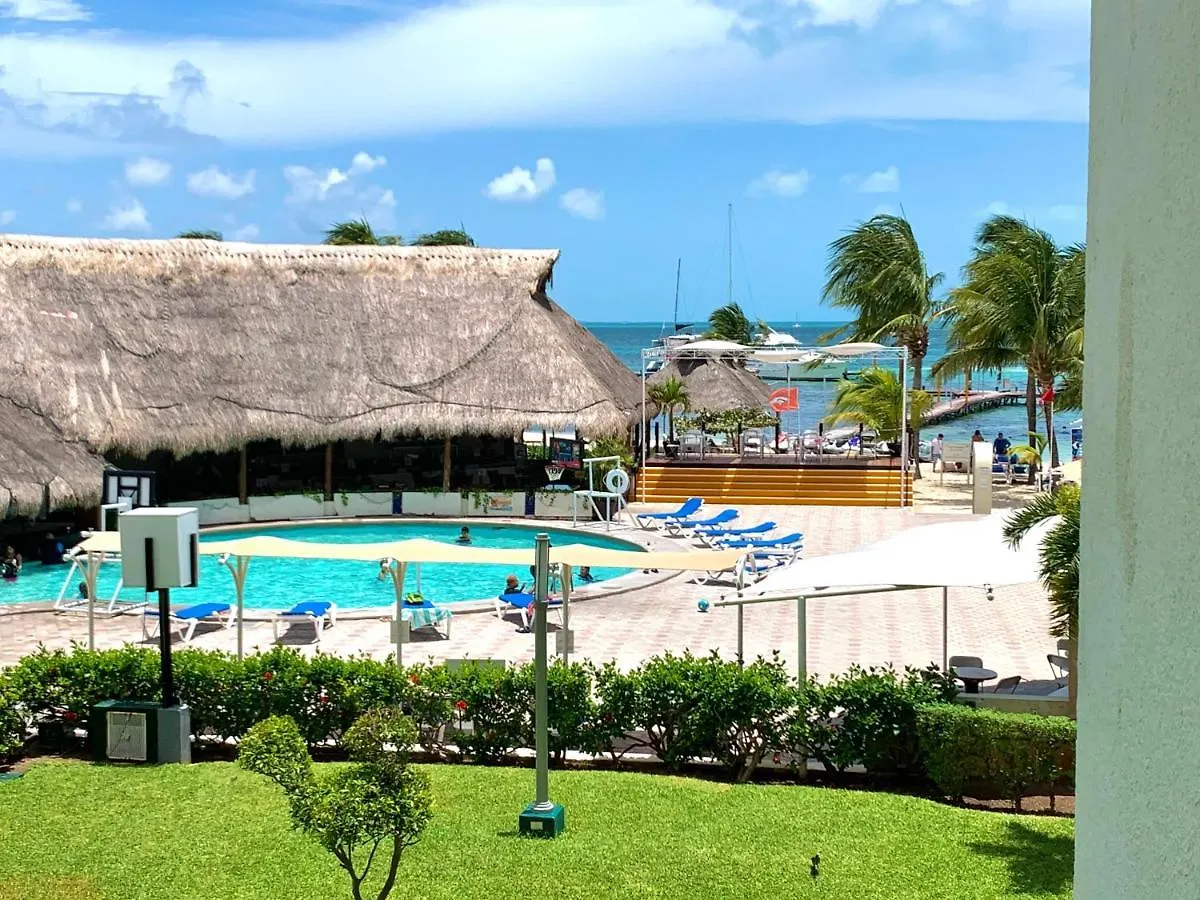 Ocean View Aquamarina Daire Cancun 0*,  Meksika